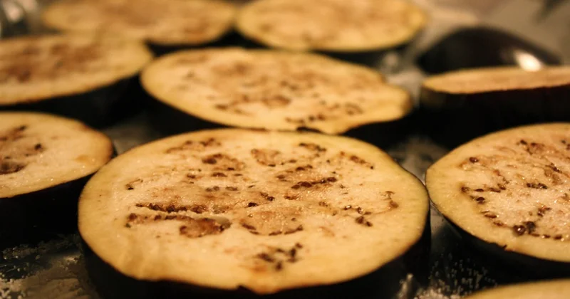 La préparation des aubergines, l'étape qui décide de tout